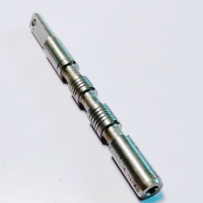 Valve core